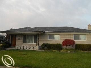 Foreclosed Home - 30764 GLENWOOD CIR, 48088