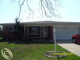 Foreclosed Home - 13532 HAUPT DR, 48088