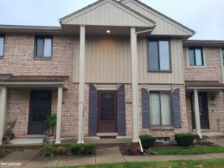 Foreclosed Home - 29153 YORKSHIRE LN, 48088