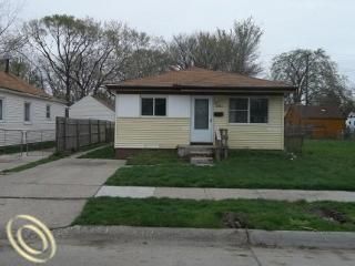 Foreclosed Home - 8433 ORCHARD AVE, 48089