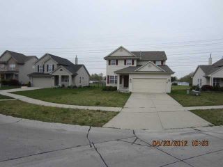 Foreclosed Home - 25353 CONSTITUTION AVE, 48089