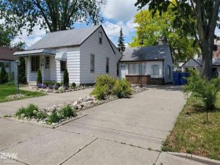 Foreclosed Home - 11393 CARRIER AVE, 48089