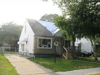 Foreclosed Home - 21131 PANAMA ST, 48091