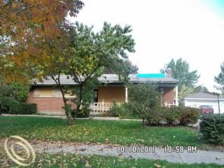 Foreclosed Home - 3743 OTIS AVE, 48091