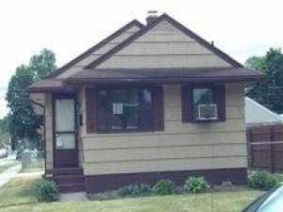 Foreclosed Home - 2016 OTIS AVE, 48091