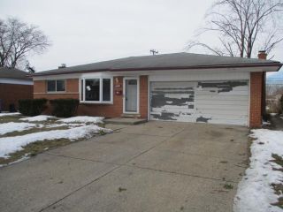 Foreclosed Home - 25555 Thomas Drive, 48091