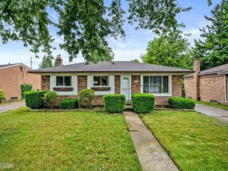 Foreclosed Home - 26223 AUDREY AVE, 48091