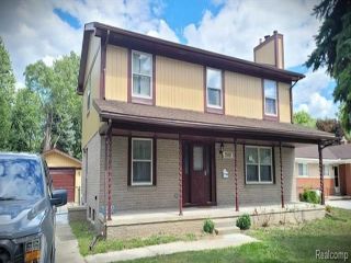 Foreclosed Home - 25852 CURIE AVE, 48091