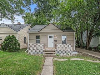 Foreclosed Home - 6783 CHALMERS AVE, 48091
