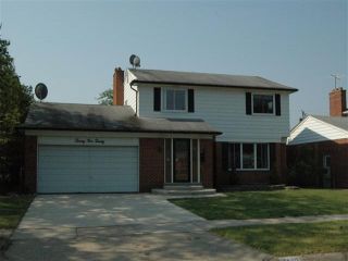 Foreclosed Home - 2420 MARLOW DR, 48092