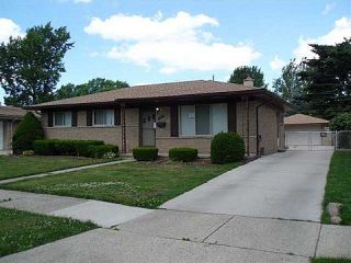 Foreclosed Home - 4745 GERALD ST, 48092