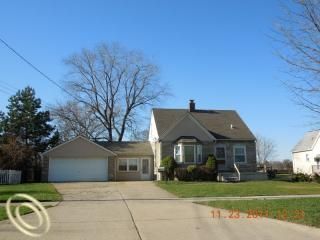 Foreclosed Home - List 100245410