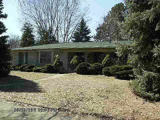 Foreclosed Home - 32033 GILBERT DR, 48093