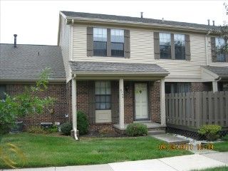 Foreclosed Home - 8754 FOREST CT, 48093