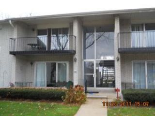 Foreclosed Home - 8401 KENNEDY CIR UNIT 6, 48093