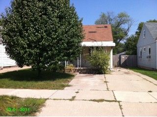 Foreclosed Home - 17218 ANNE AVE, 48101