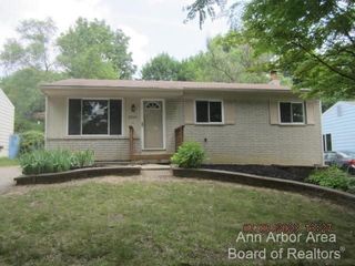 Foreclosed Home - 2100 WINEWOOD AVE, 48103