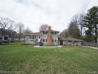 Foreclosed Home - 16094 HAGGERTY RD, 48111