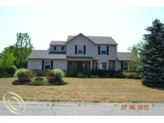 Foreclosed Home - 2158 AIRWAY DR, 48114