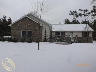 Foreclosed Home - 8571 BISHOP RD, 48116