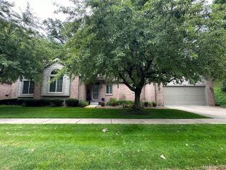 Foreclosed Home - 310 TEXKNOLL DR, 48116