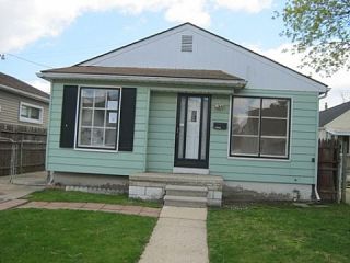 Foreclosed Home - 17618 HENRY ST, 48122