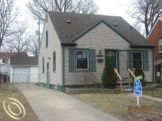 Foreclosed Home - 18049 HANNA ST, 48122
