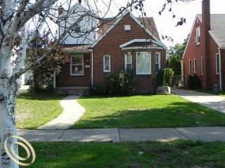 Foreclosed Home - 3037 LINCOLN ST, 48124