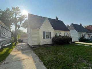 Foreclosed Home - 2130 HOMEPLACE ST, 48124