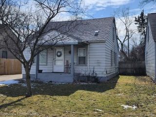 Foreclosed Home - 26931 ANNAPOLIS ST, 48125