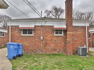 Foreclosed Home - 3934 WILLIAMS ST, 48125