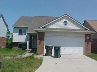 Foreclosed Home - 33 MORROSS CIR # 18, 48126