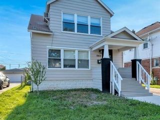 Foreclosed Home - 6413 CALHOUN ST, 48126