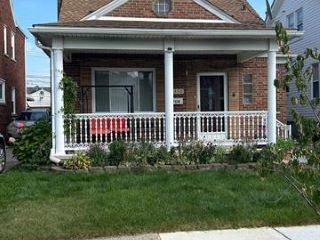 Foreclosed Home - 7330 BARRIE ST, 48126