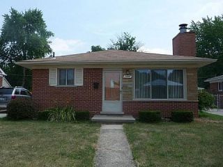 Foreclosed Home - 7486 ROBINDALE AVE, 48127