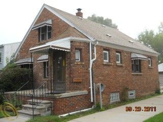 Foreclosed Home - 5716 HIGHVIEW ST, 48127