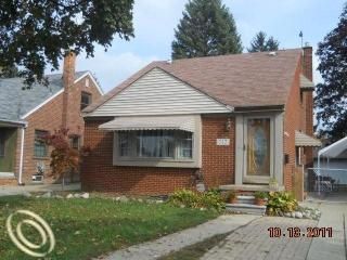 Foreclosed Home - 712 N DENWOOD ST, 48128
