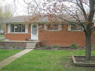 Foreclosed Home - 31586 CAMBRIDGE ST, 48135