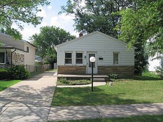 Foreclosed Home - 28537 BIRCHLAWN ST, 48135