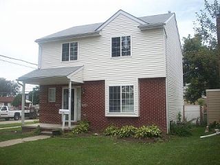 Foreclosed Home - 28840 RUSH ST, 48135