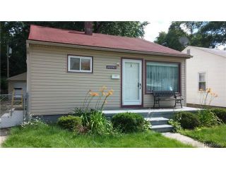 Foreclosed Home - 28961 Elmwood St, 48135