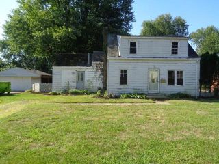 Foreclosed Home - 33015 Brown St, 48135