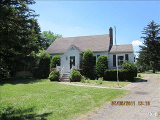 Foreclosed Home - 2500 LEWIS AVE, 48140