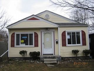 Foreclosed Home - 1178 W RIVER PARK DR, 48141