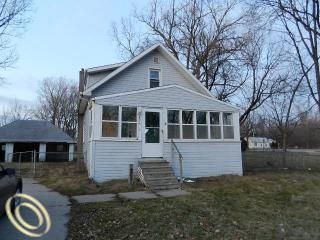 Foreclosed Home - 28018 AVONDALE ST, 48141