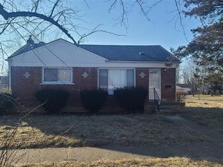 Foreclosed Home - 30027 SPRING ARBOR DR, 48141