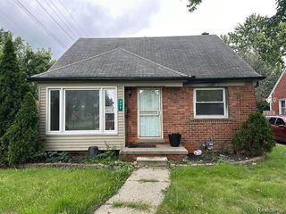 Foreclosed Home - 398 AMHERST ST, 48141