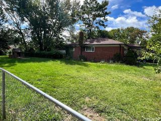Foreclosed Home - 29981 GRANDVIEW ST, 48141