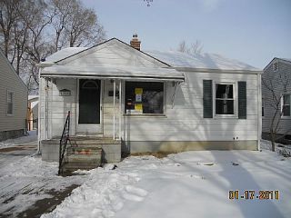 Foreclosed Home - 1708 PROGRESS AVE, 48146