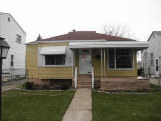 Foreclosed Home - 572 MAYFLOWER AVE, 48146